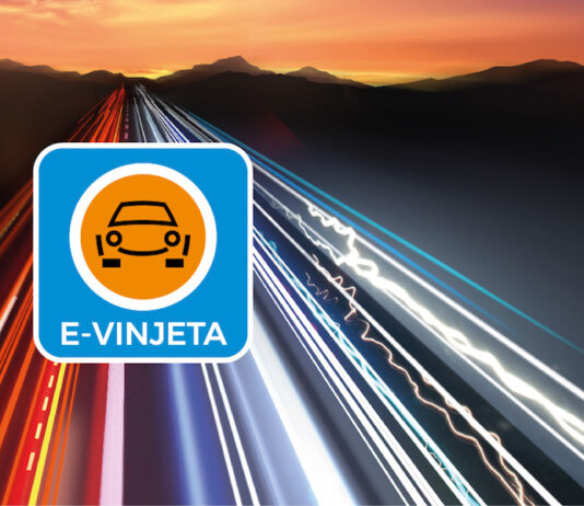 Nova aplikacija DARS: preprosto preverjanje e-vinjet na poti